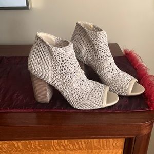 Jessica Simpson lace bootie